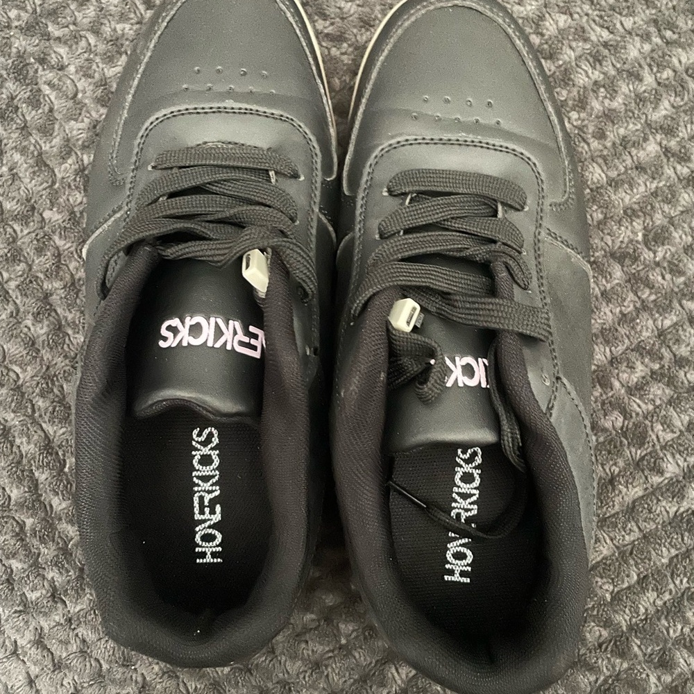Men's Black Sneakers